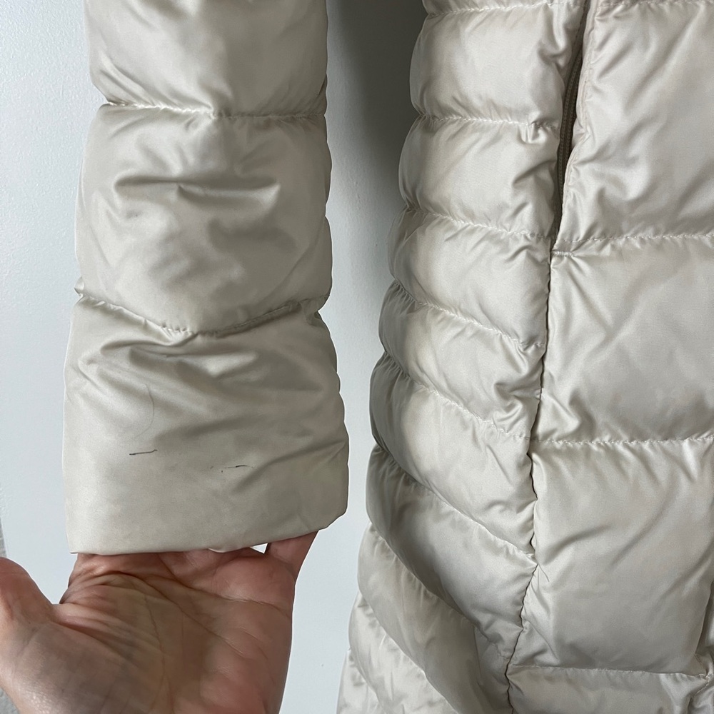 The North Face women’s cream 550 down filled parka size Small - Picture 13 of 15